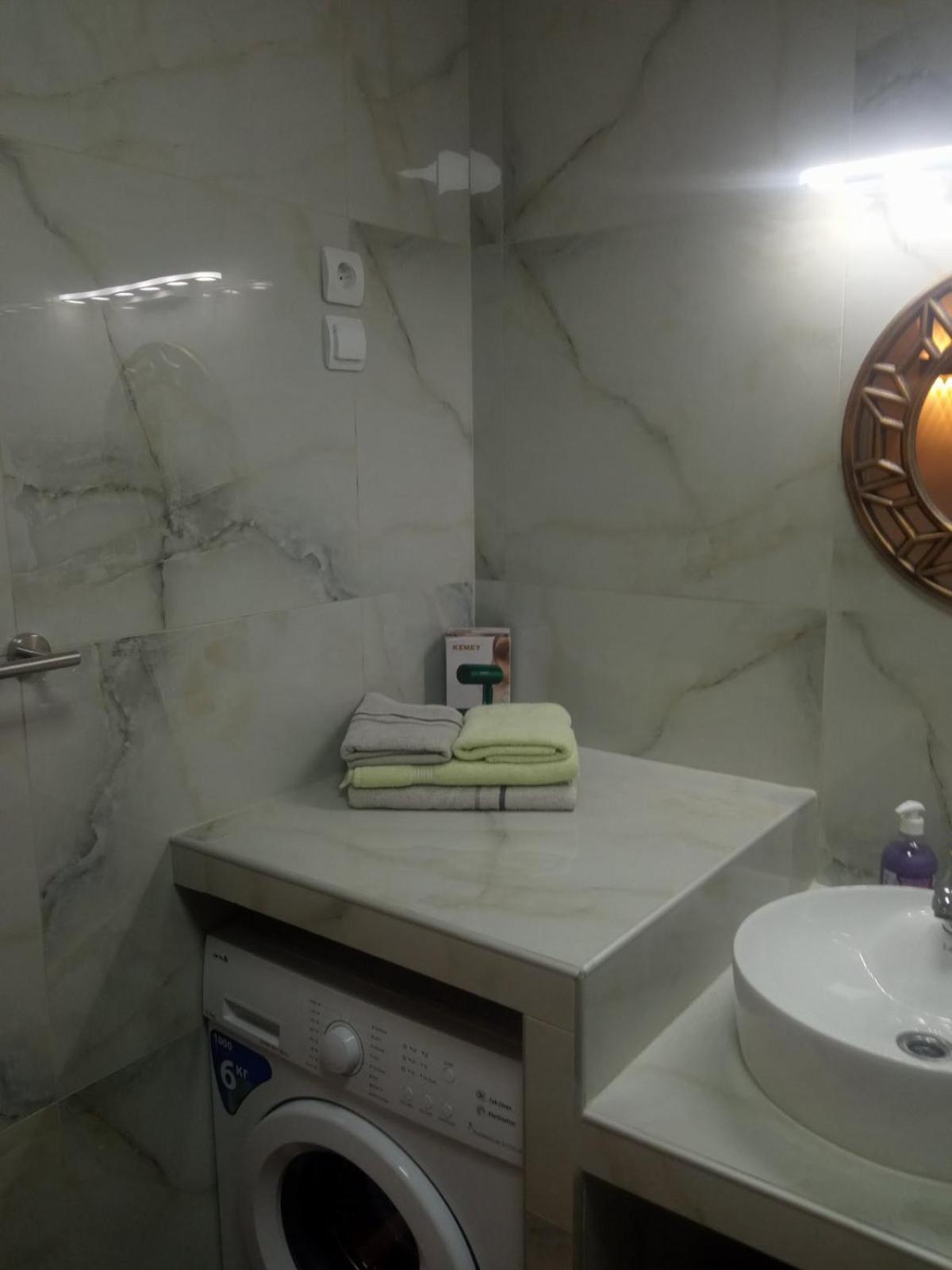 Polit Luxury Aprt 2 Bedrooms Thessaloníki Eksteriør billede
