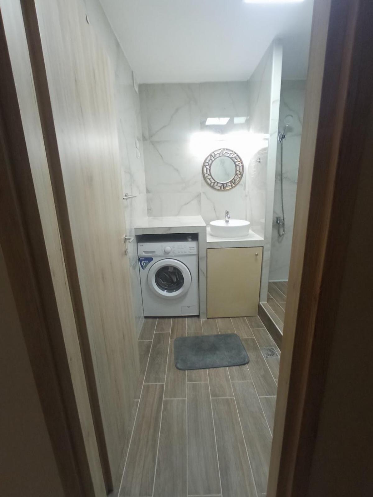 Polit Luxury Aprt 2 Bedrooms Thessaloníki Eksteriør billede